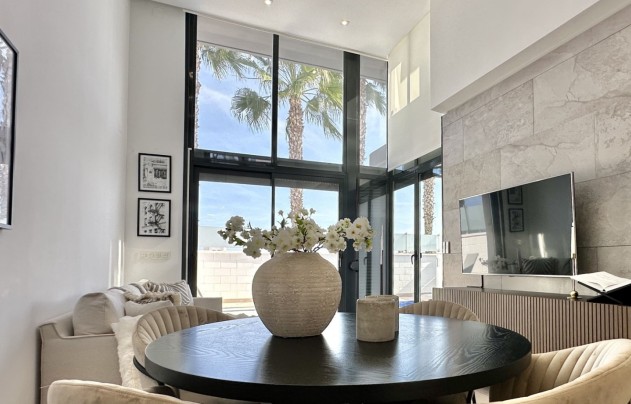 Herverkoop - Villa - Orihuela Costa - Lomas De Cabo Roig