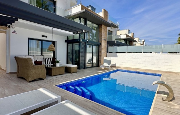 Herverkoop - Villa - Orihuela Costa - Lomas De Cabo Roig