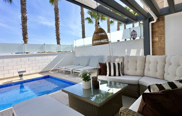 Herverkoop - Villa - Orihuela Costa - Lomas De Cabo Roig