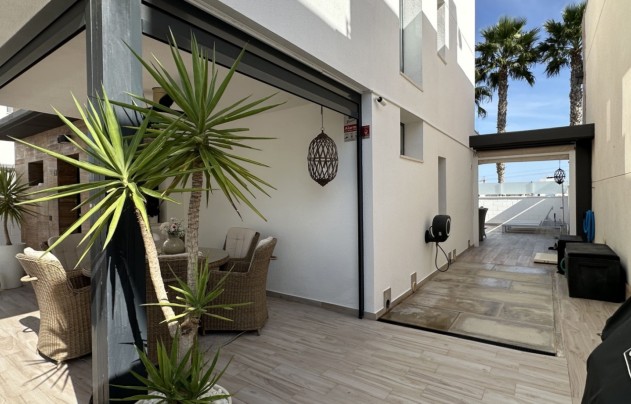 Herverkoop - Villa - Orihuela Costa - Lomas De Cabo Roig