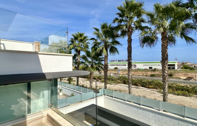 Herverkoop - Villa - Orihuela Costa - Lomas De Cabo Roig
