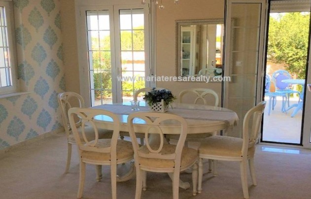 Reventa - Villa - Valle del Sol