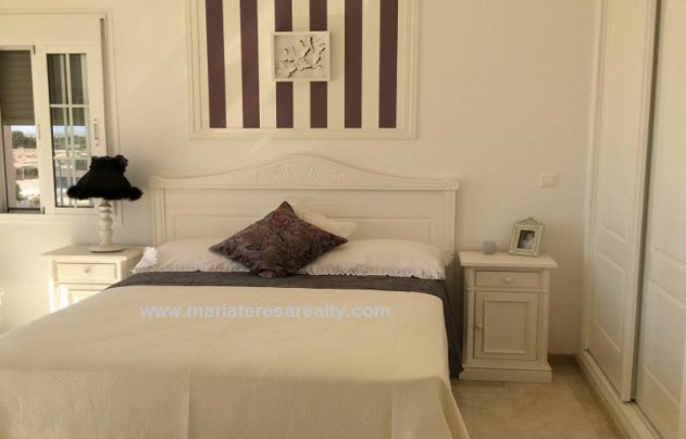 Reventa - Villa - Valle del Sol