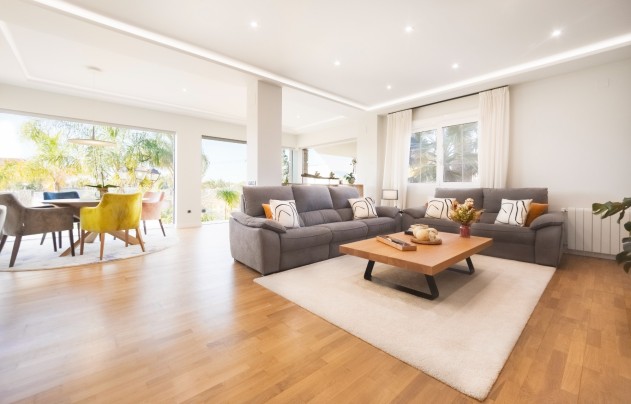 Revente - Villa - San Vicente de Raspeig - Los Girasoles