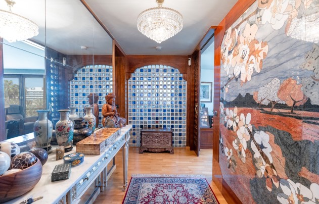 Resale - Apartment - Alicante - Center