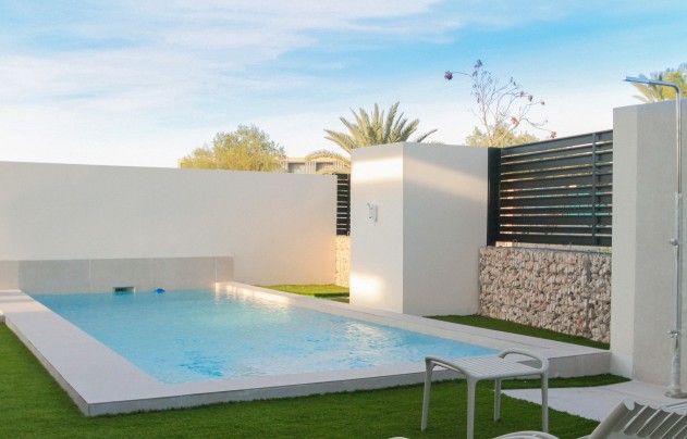 Resale - Villa - Alicante - Center