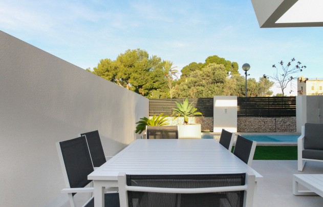 Resale - Villa - Alicante - Center