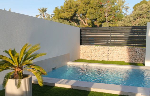 Resale - Villa - Alicante - Center