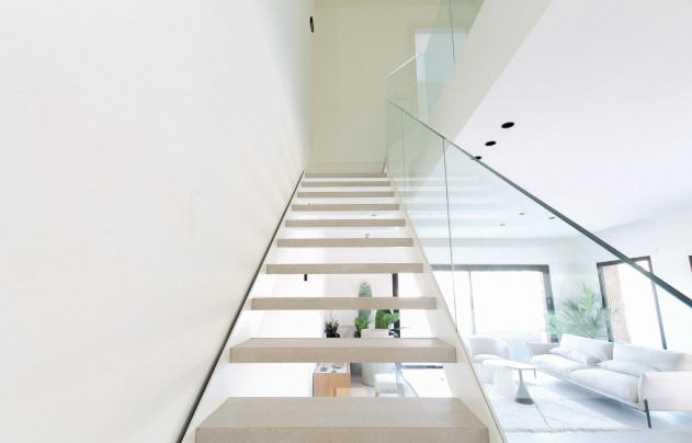 Resale - Villa - Alicante - Center