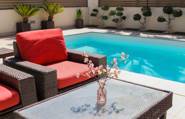 Resale - Villa - Torrevieja - Aguas Nuevas