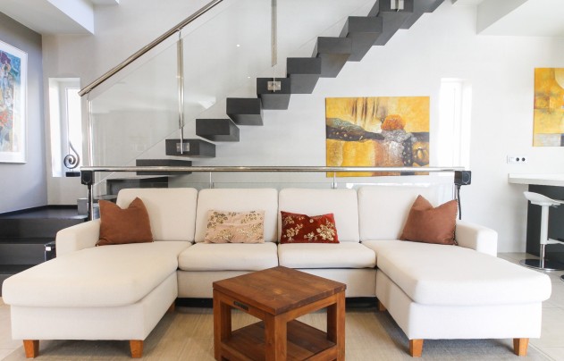 Resale - Villa - Torrevieja - Aguas Nuevas