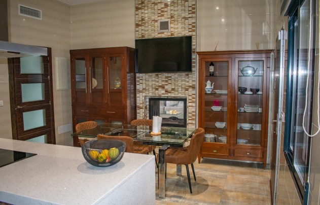 Resale - Villa - Pilar de la Horadada - Torre de la Horadada