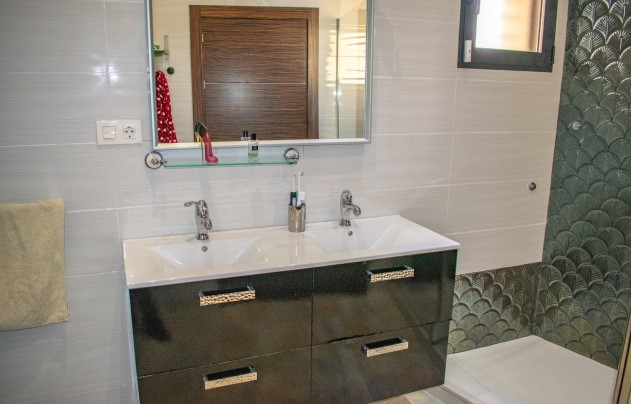 Resale - Villa - Pilar de la Horadada - Torre de la Horadada