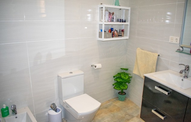 Resale - Villa - Pilar de la Horadada - Torre de la Horadada