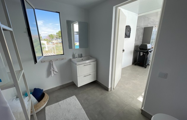 Resale - Villa - Orihuela