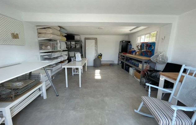 Resale - Villa - Orihuela