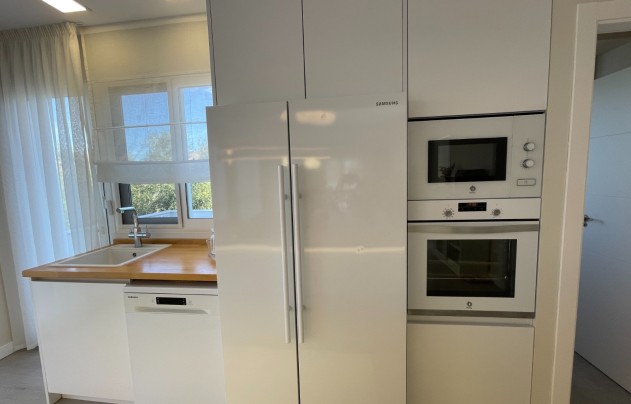 Resale - Villa - Orihuela