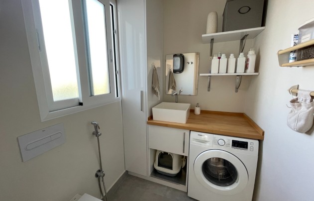 Resale - Villa - Orihuela