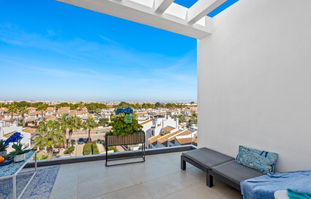 Resale - Apartment - Villamartín