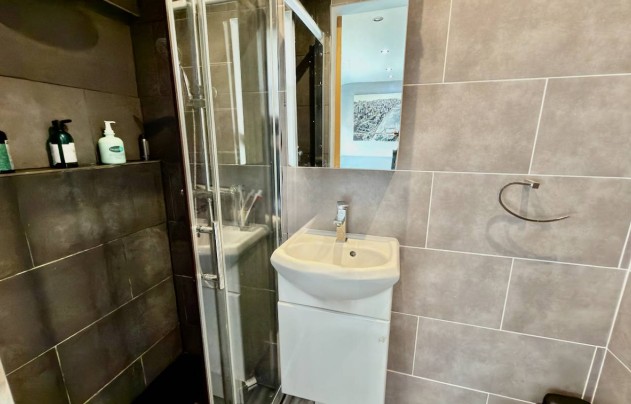 Resale - Villa - Las Heredades - Heredades