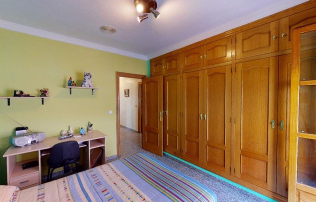 Resale - House - Sax