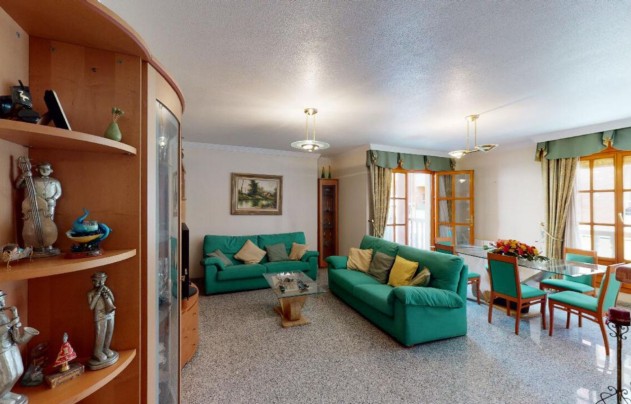 Resale - House - Sax