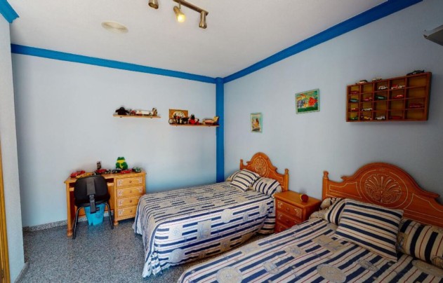 Resale - House - Sax