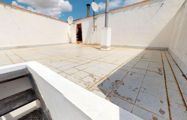 Resale - House - Sax