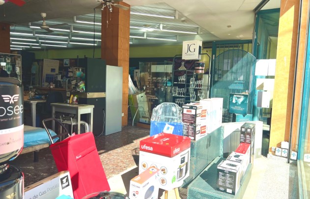 Reventa - Commercial - San Javier