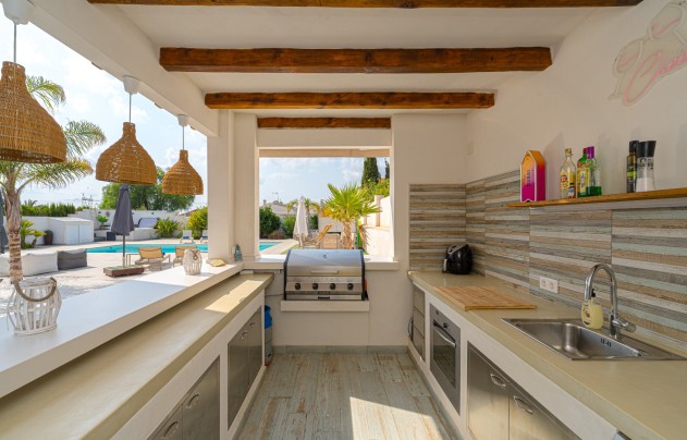 Resale - Villa - San Fulgencio