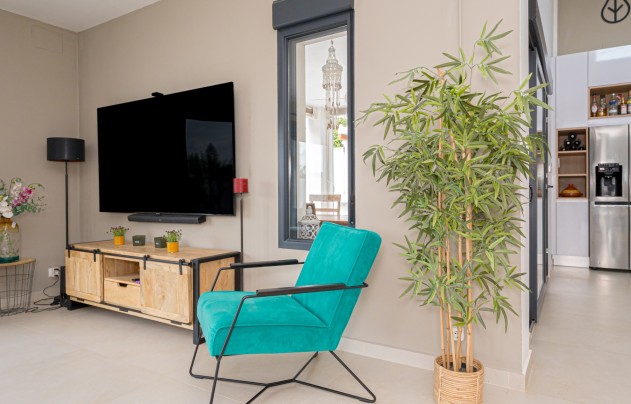 Resale - Villa - San Fulgencio