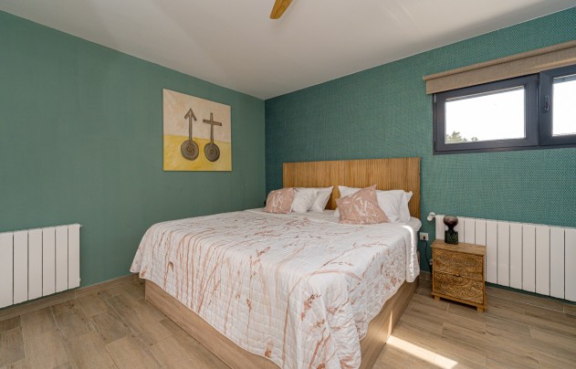 Resale - Villa - San Fulgencio