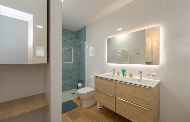 Resale - Villa - San Fulgencio