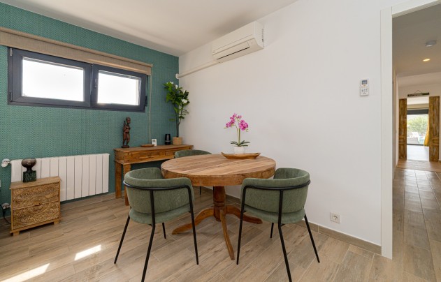 Resale - Villa - San Fulgencio