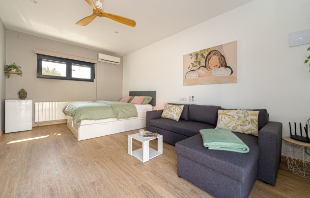 Resale - Villa - San Fulgencio