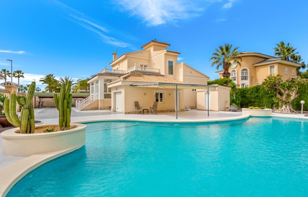 Reventa - Villa - Ciudad Quesada