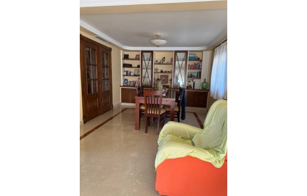 Resale - Villa - Elche - La Marina
