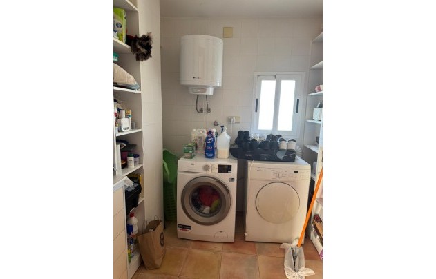 Resale - Villa - Elche - La Marina