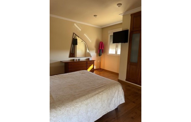 Resale - Villa - Elche - La Marina