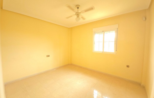 Resale - Villa - Elche - La Marina