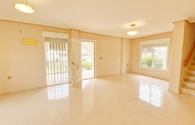 Resale - Villa - Elche - La Marina