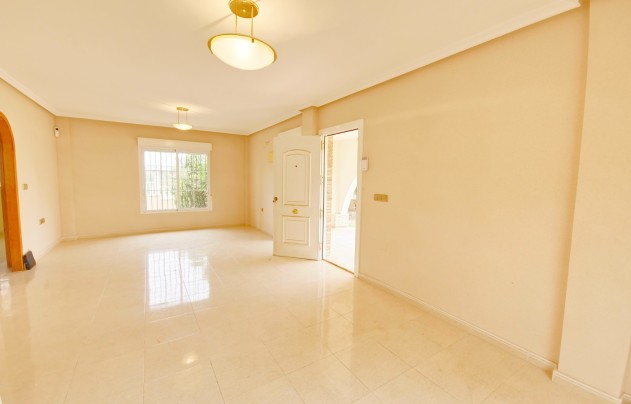 Resale - Villa - Elche - La Marina