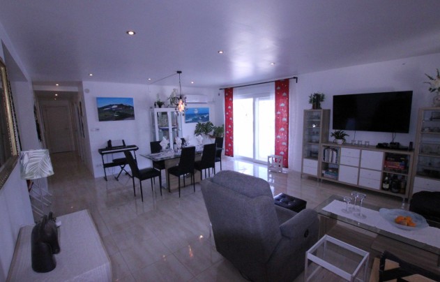Resale - Villa - Crevillente
