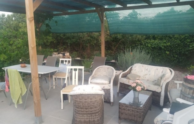 Resale - Villa - Crevillente