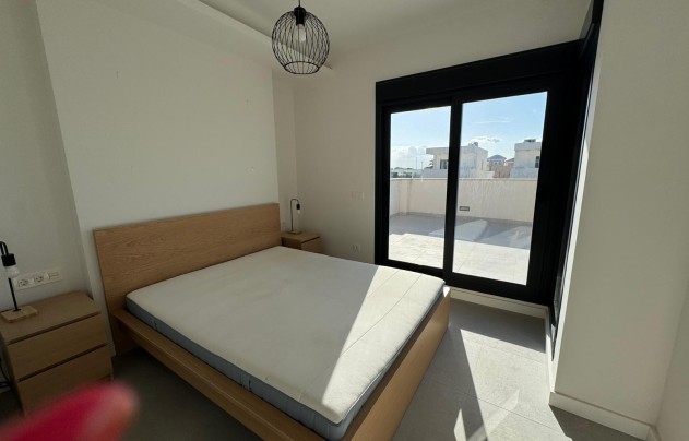 Resale - Villa - San Fulgencio