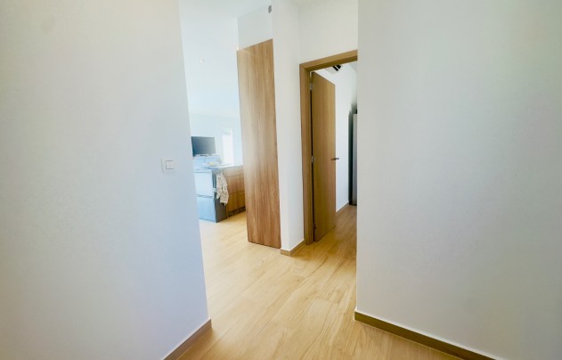 Resale - Villa - Torrevieja - La Siesta