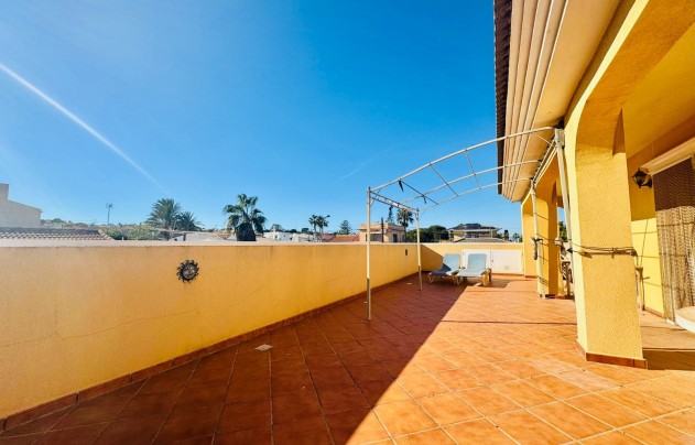 Resale - Villa - Torrevieja - Los Balcones