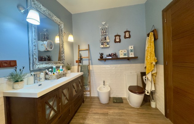 Resale - Villa - Torrevieja - Aguas Nuevas