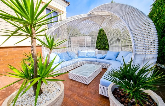 Resale - Villa - Torrevieja - La Mata