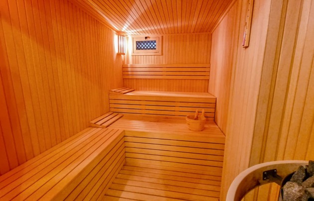 Resale - Villa - Torrevieja - La Mata